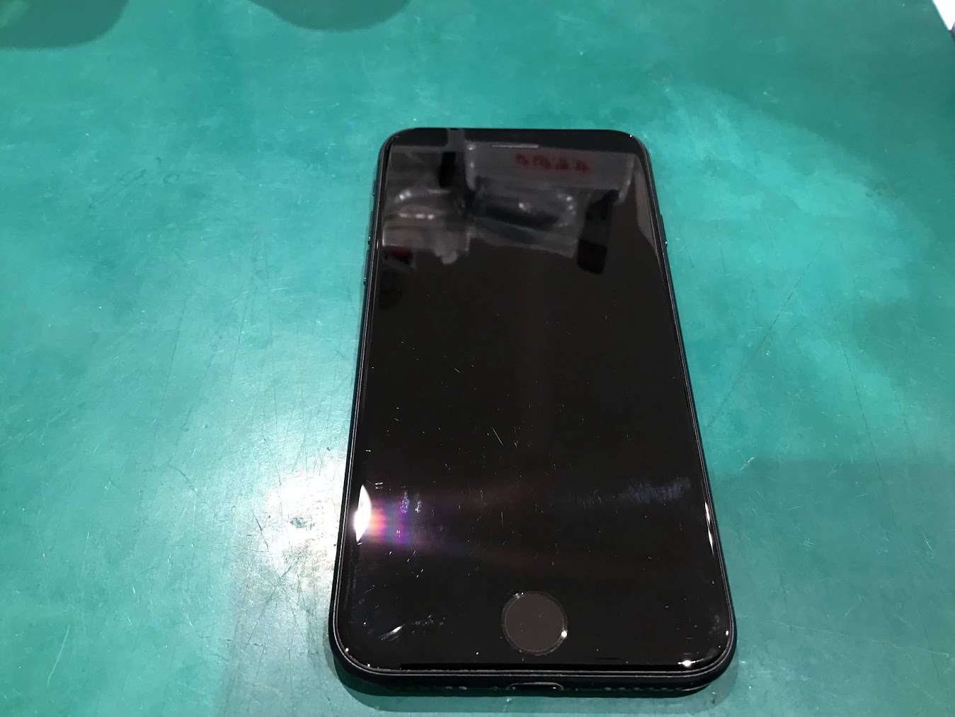 iPhoneSE3の修理は当店にお任せください。【スマホ修理工房海老名ビナウォーク店】